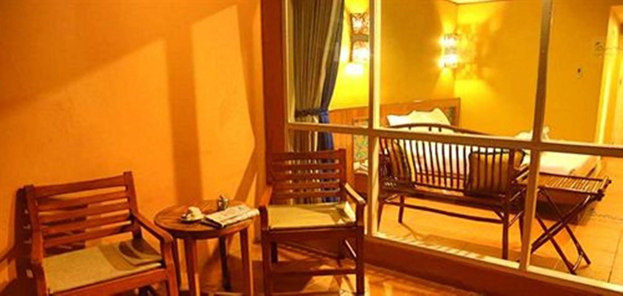 Loma Resort & Spa Pattaya Eksteriør billede